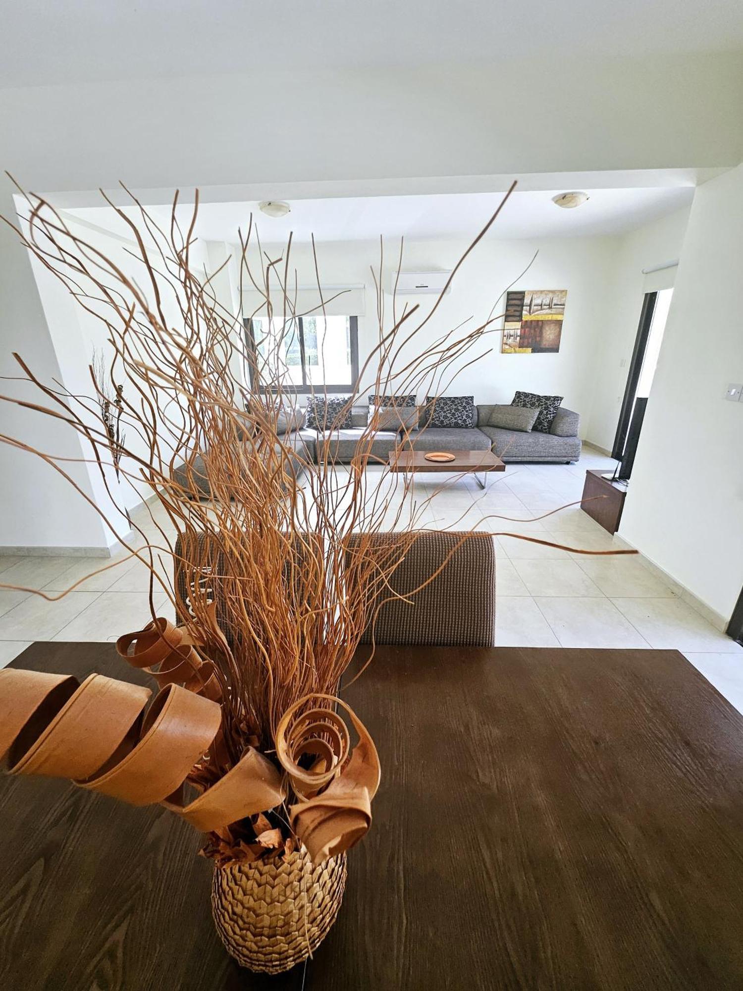 Modern 3 Bedroom Villa, Pool And Close To Golf Course * Paphos